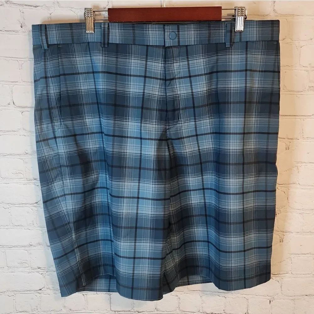 Men's Nike Dri-Fit Golf plaid shorts, size 40